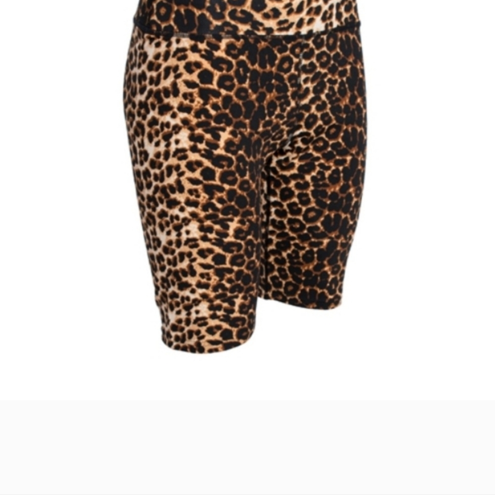 Sexy Leopard workout bike shorts - Picture 2 of 5